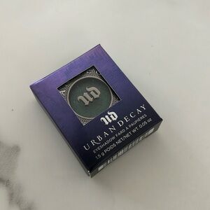 NIB RARE Urban Decay Lounge - Single Shadow